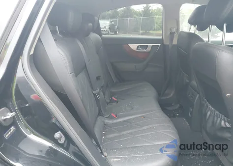 2010 Infiniti Fx35 z USA, uszkodzony, nr VIN JN8AS1MW1AM855193